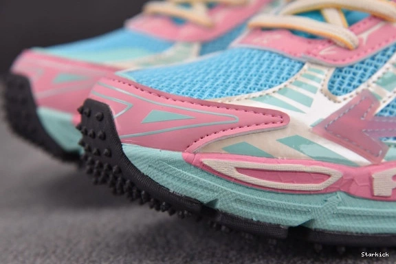 Back Right Be OFF-WHITE 1120